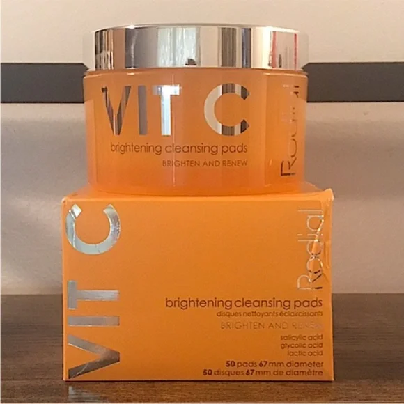Rodial Vitamic C Brightening Cleansing Pads to Brighten and Renew, 50 Count - Picture 13 of 13